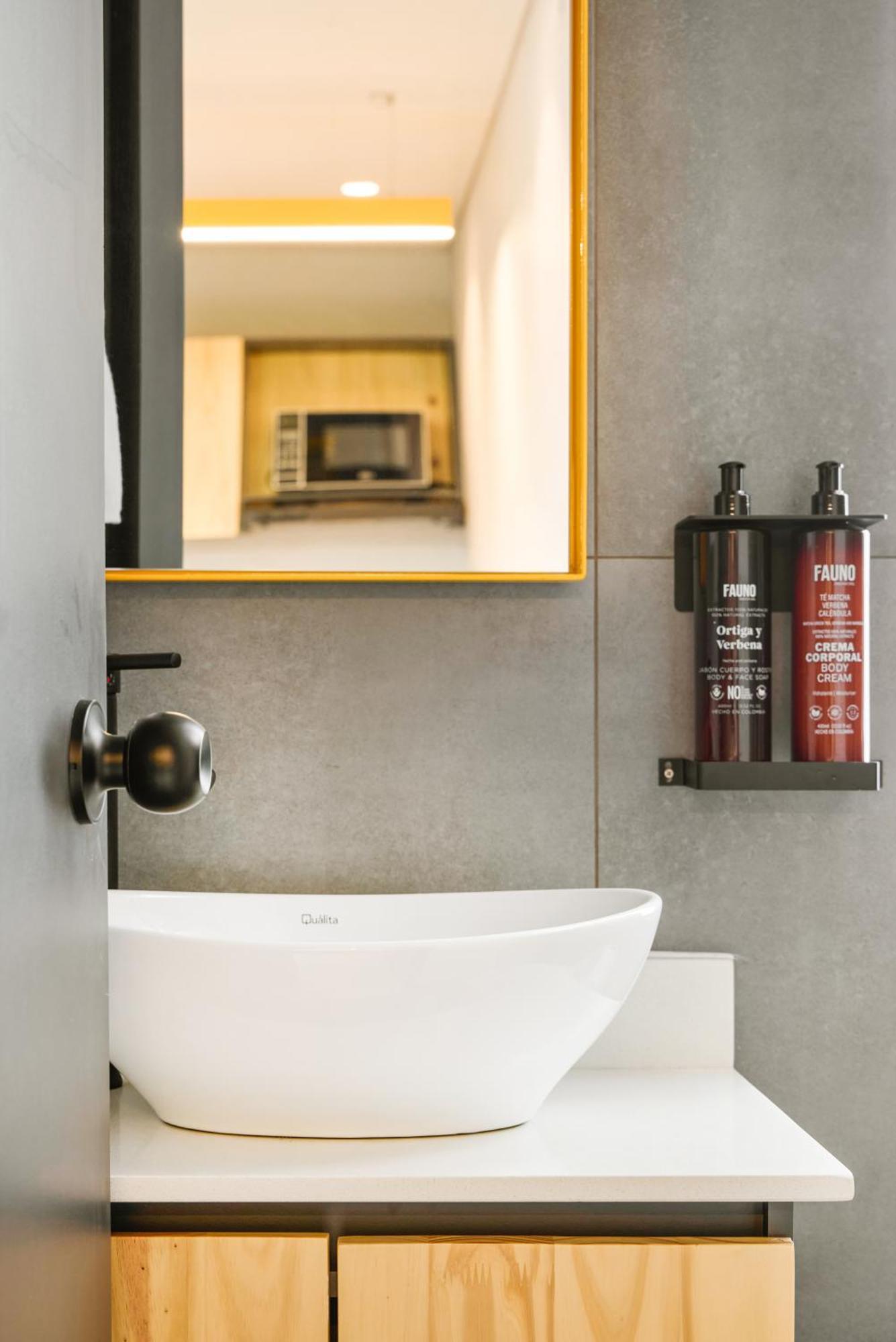 Hotel Firenze Lofts Medellín Zewnętrze zdjęcie